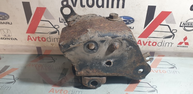 Кронштейн задней балки 55430BA60A NISSAN