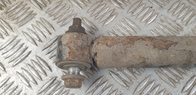 56200EB30B NISSAN Амортизатор задний купить в Ровно