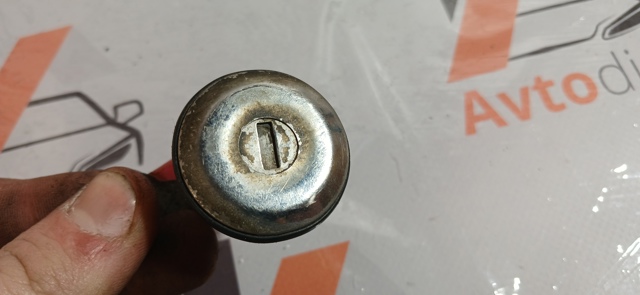 57494FC010 SUBARU Личинка замка двери передней левой купить в Запорожье