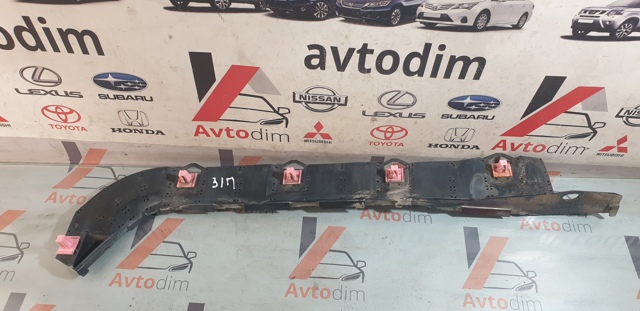 Кронштейн бампера заднего, внешний правый 57707AJ080 SUBARU
