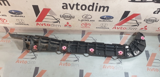 Кронштейн бампера заднего, внешний левый 57707AJ090 SUBARU