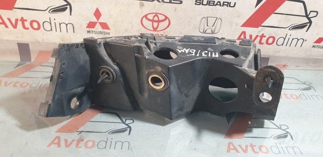 Кронштейн бампера заднего, правый 57707AJ120 SUBARU