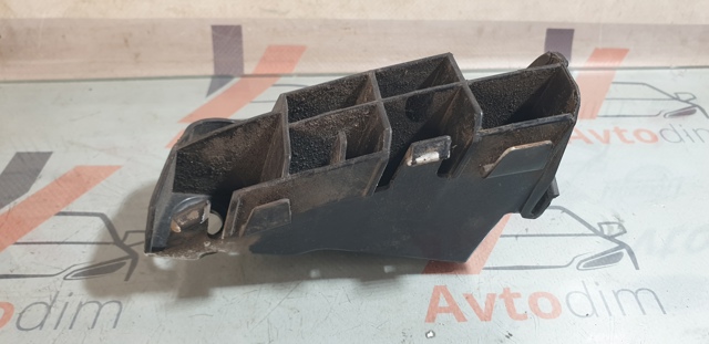 57707SG060 SUBARU Кронштейн бампера заднего правый купить в Хмельницкий