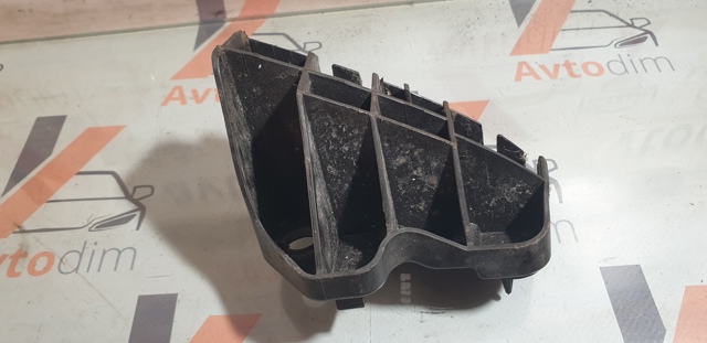 57707SG060 SUBARU Кронштейн бампера заднего правый купить в Ирпень