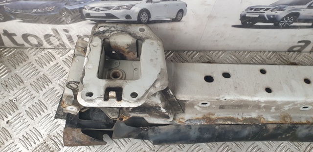 57711SG0009P Усилитель переднего бампера купить Одесса