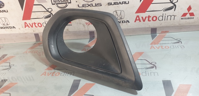 Ободок (окантовка) фары противотуманной левой 57731SG030 SUBARU