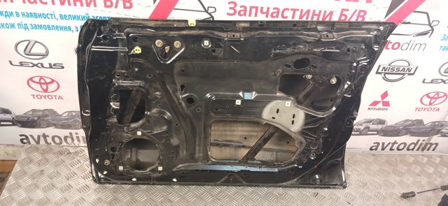 SUBARU 60009SA1209P Дверь передняя правая в наличии Николаев