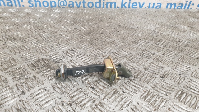 61124AG000 SUBARU Ограничитель двери купить в Павлоград