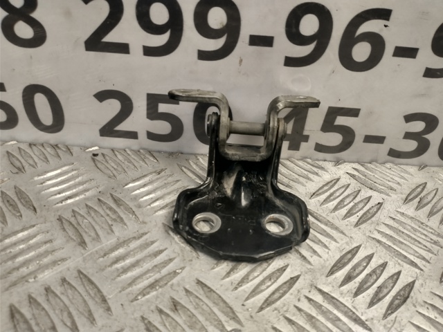 61520FA030 SUBARU Петля двери задней левой купить в Житомир