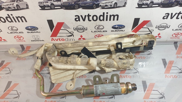 Левая шторка безопасности 6218005020 TOYOTA
