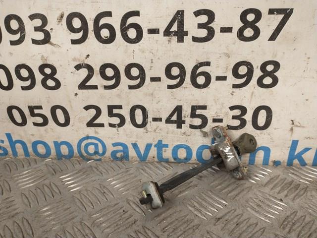 Ограничитель открывания задней двери 63302FC000 SUBARU