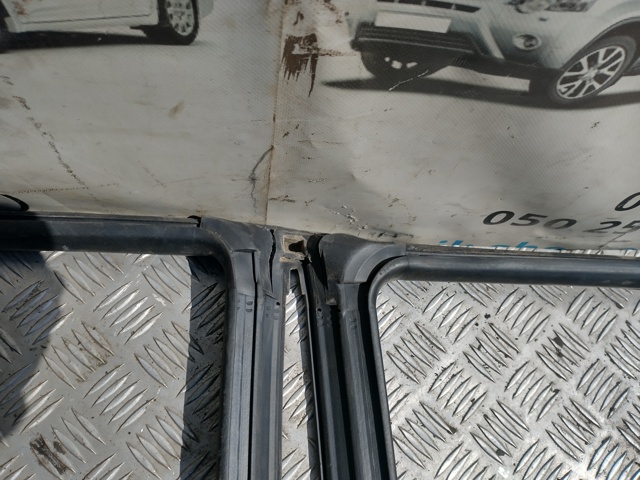 63521SA010 SUBARU купить в Ровно