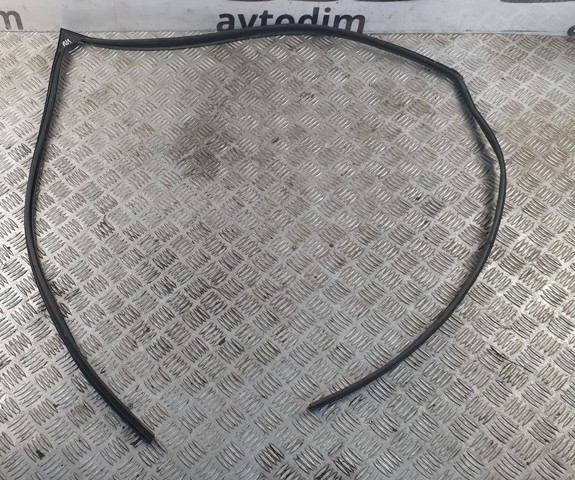 63527SG010 SUBARU купить в Ужгород