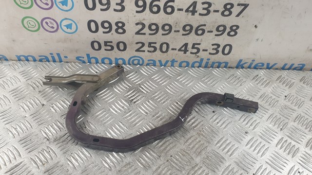 Петля крышки багажника 6450305010 TOYOTA