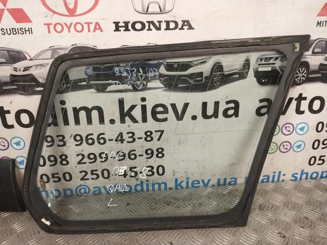 65209SA070 Стекло кузова (багажного отсека) левое купить Николаев