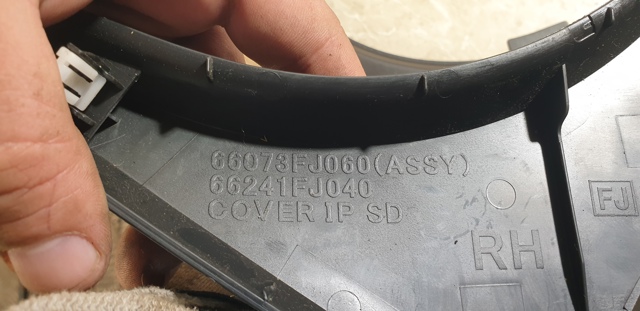 SUBARU 66073FJ060 Молдинг (накладка) приборной панели "торпедо" правый в наличии Сумы