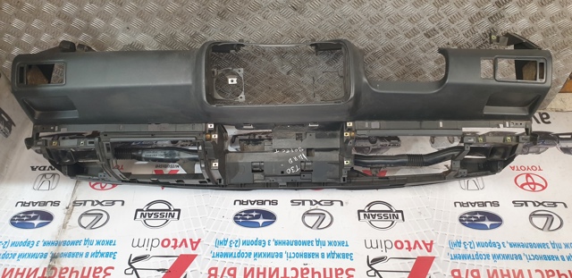 NISSAN 68100EQ410 Панель салона передняя "торпедо" в наличии Чернигов