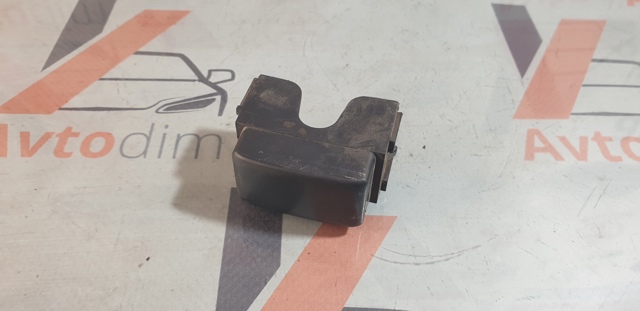 NISSAN 68492AX000 Заглушка днища в наличии Одесса