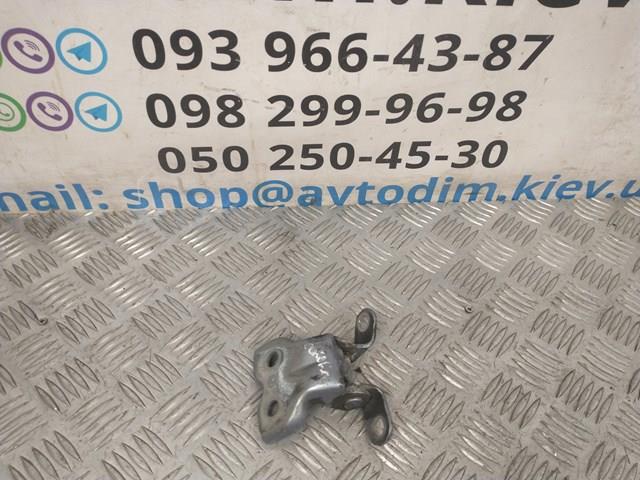 Навеска двери водителя (петли) 6874052010 TOYOTA