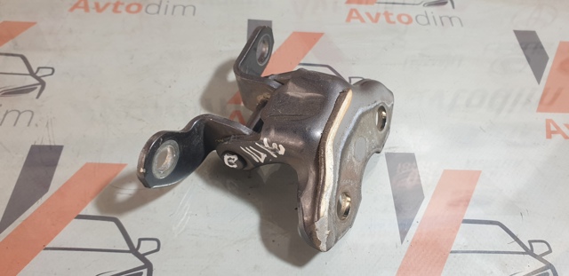 6875020122 TOYOTA Петля двери задней правой купить в Харьков