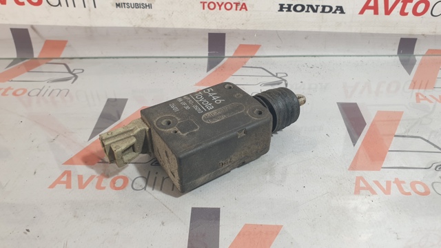 Мотор открытия замка багажника 6915005010 TOYOTA