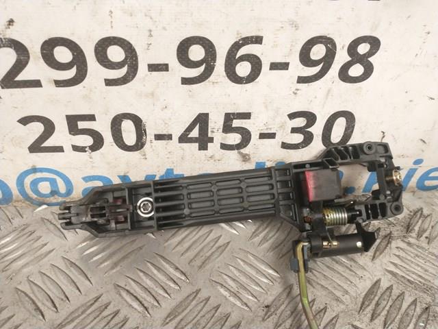 TOYOTA 6920205020 Держатель наружной ручки двери передней левой в наличии Чернигов
