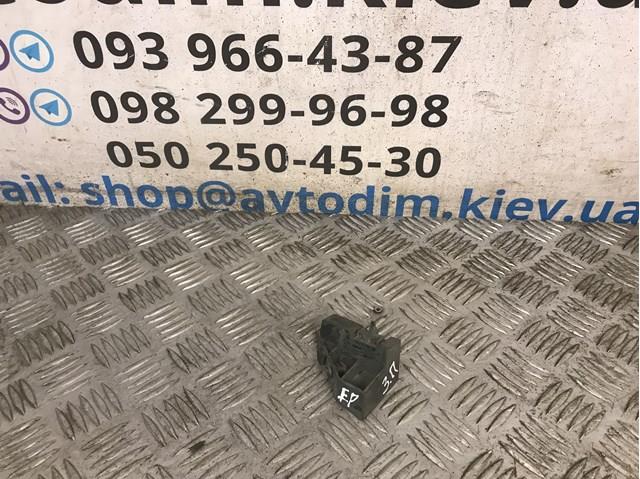 71594S5SG00 Кронштейн бампера заднего внешний правый купить Львов