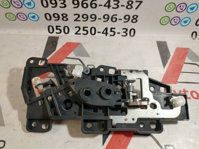 Ручка передней двери внутренняя, левая 72160SMGE01ZA HONDA