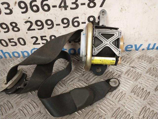Ремень безопасности передний правый 7321005050 TOYOTA