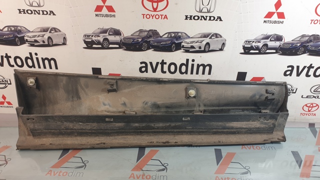 TOYOTA 7507842010 Молдинг двери задней левой в наличии Чернигов