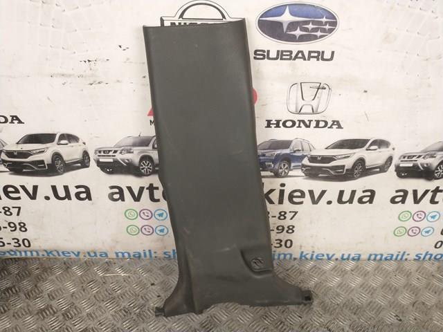 Обшивка стойки кузова внутренняя, средняя нижняя левая 76916EB302 NISSAN
