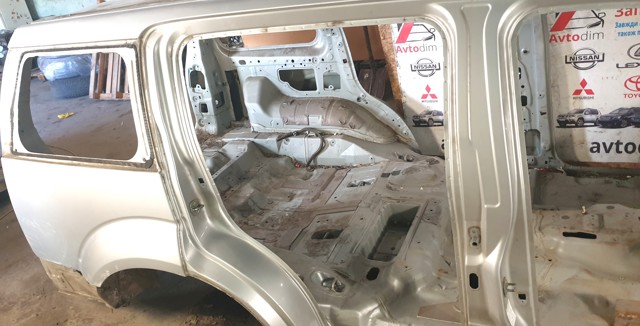 NISSAN 78100EB330 Крыло заднее правое в наличии Сумы