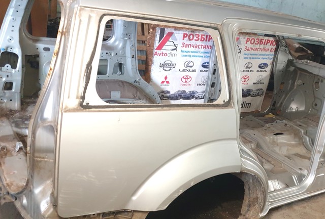78100EB330 NISSAN Крыло заднее правое купить в Харьков