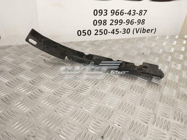 Крепление бамера левое 7D0807393 VAG