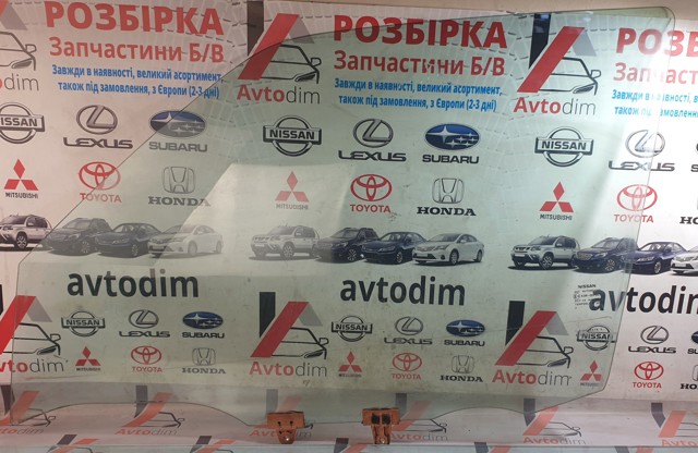 Стекло водительской двери 803011KK0A NISSAN