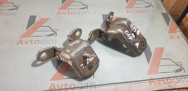 804008H700 NISSAN Петля двери передней левой купить в Каменское