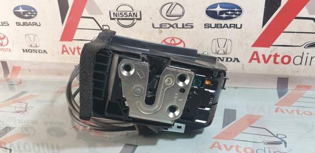 Замок передней левой двери 805011KK1A NISSAN
