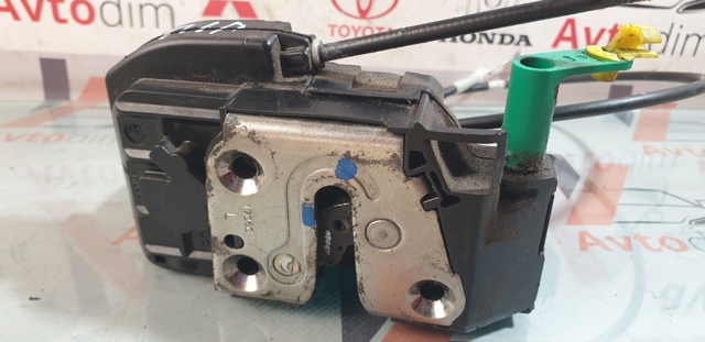 Замок двери водителя 80501EB32A NISSAN