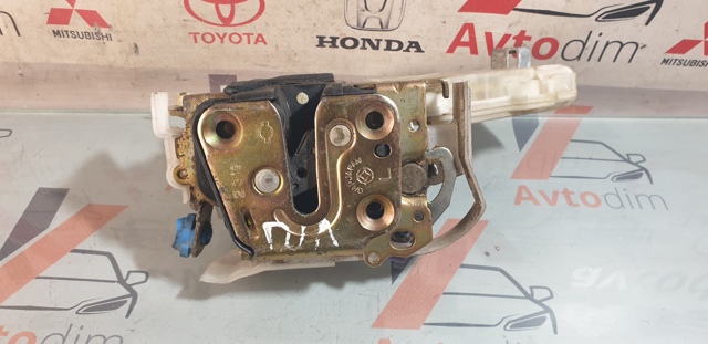 Запор кабины 80503AA260 NISSAN