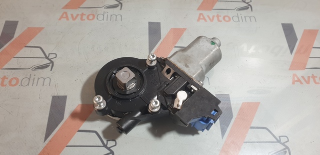 Мотор стеклоподъемника двери передней, правой 80730JX00C NISSAN