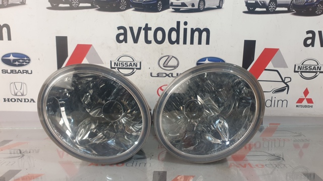 Фара противотуманная, правая 812100C020 TOYOTA