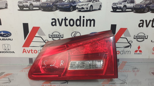 8158153070 TOYOTA Фонарь задний правый внутренний купить в Полтава