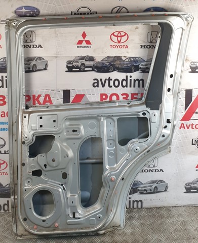 82100EB330 NISSAN Дверь задняя правая купить в Сумы