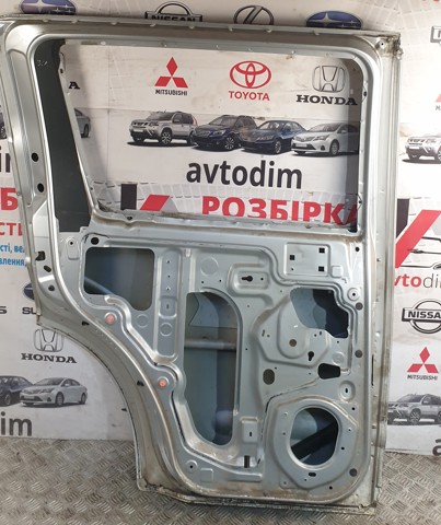 NISSAN 82101EB330 Дверь задняя левая в наличии Ужгород