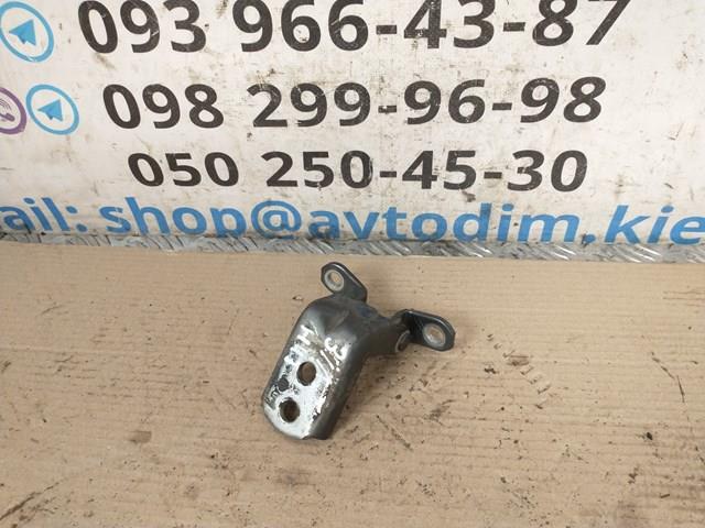 NISSAN 82421ZP80A в наличии Чернигов