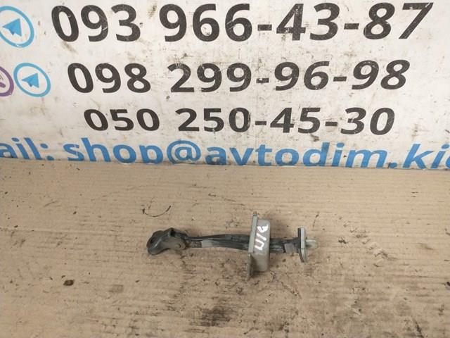 824304X30A NISSAN Ограничитель задней двери купить в Львов