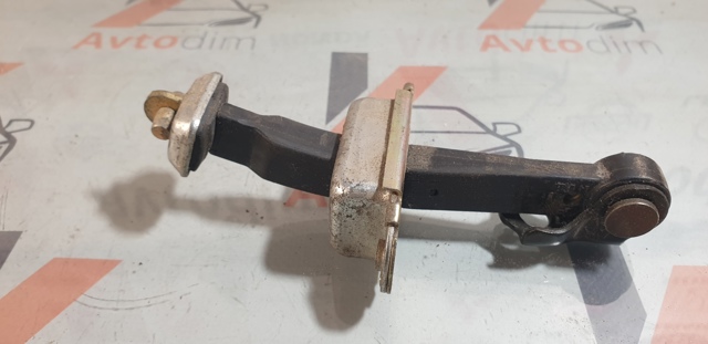 NISSAN 824308H300 Ограничитель открывания двери задний в наличии Каменское