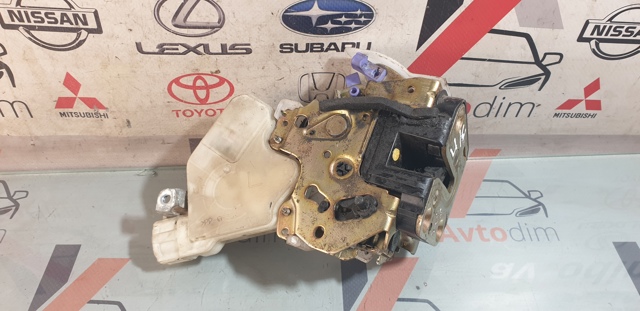 NISSAN 82502AA210 Замок двери задней правой в наличии Ужгород