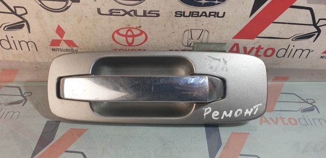 Ручка двери задней наружная левая 826078H506 NISSAN