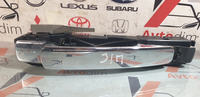 Держатель наружной ручки двери, задней правой 82610JG00A NISSAN